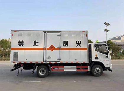 泰顺爆破器材运输车